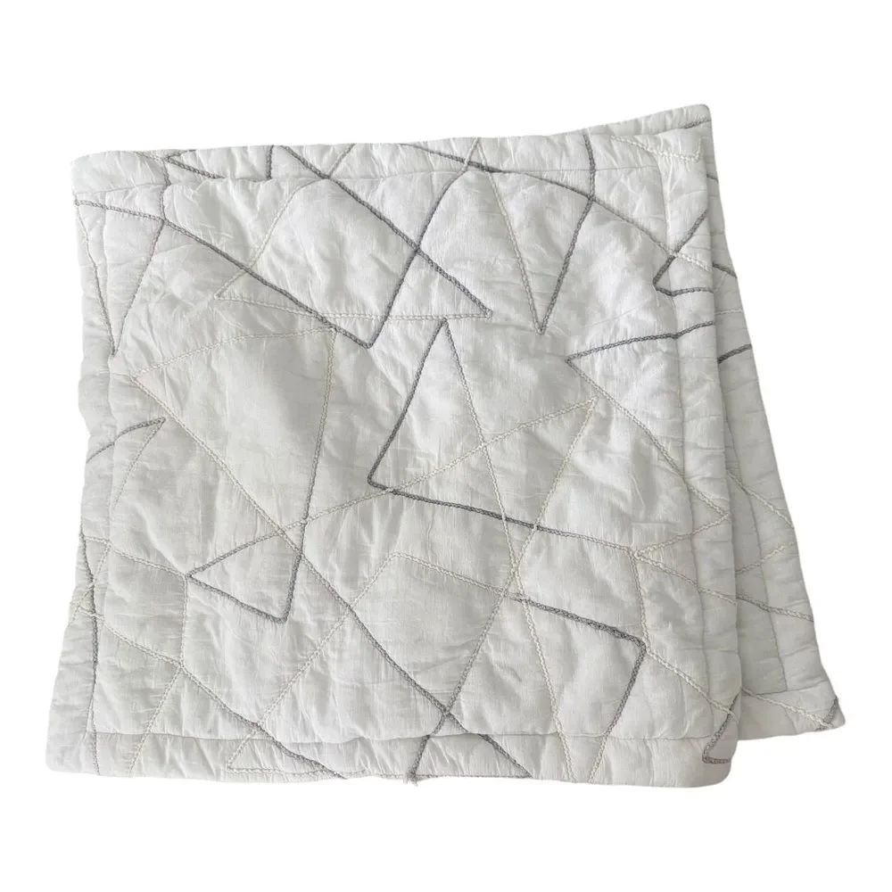 MICHAEL AMINI White Modern Geometric Minimalist Geometric Quilted Pillow Shams